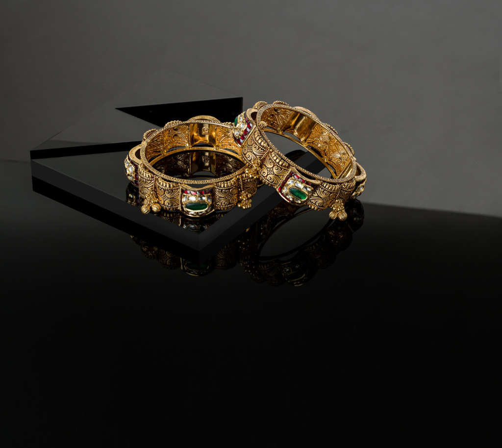 Classic Gold Jewellery Showroom, Classic Gold Jewelers In Ahmedabad